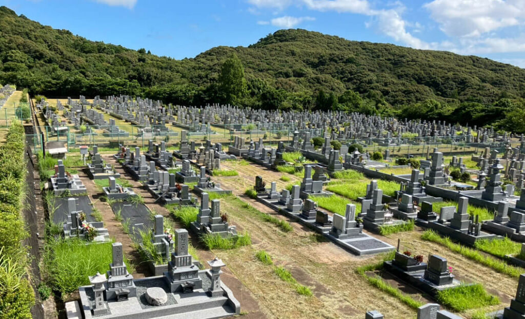 霊園・墓地の写真：伊勢やすらぎ公園墓所